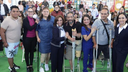 Gobernadora Lorena Cuéllar entrega prótesis a personas con discapacidad para fortalecer inclusión social