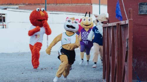 Segunda carrera de botarga llena de color y diversión a “Tlaxcala, la Feria de Ferias 2025”