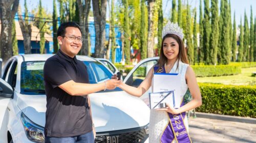 Entregan automóvil del sorteo de “Tlaxcala, la Feria de Ferias 2025” al ganador Humberto López 