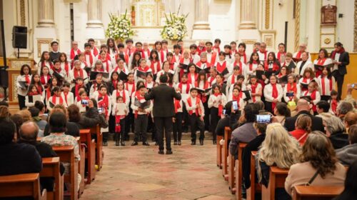 El Coro Monumental del ayuntamiento de Tlaxcala se presentó en el Santuario de San José