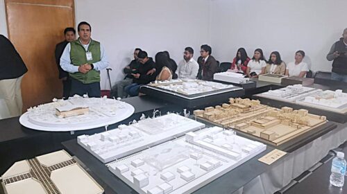 Estudiantes de Arquitectura UATx presentaron proyectos para el mercado municipal de Benito Juárez