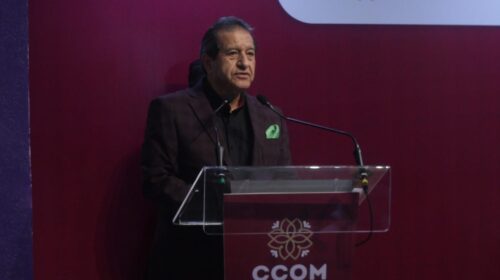 Viaje de funcionarios y presidentes municipales a España costó 5.7 millones de pesos