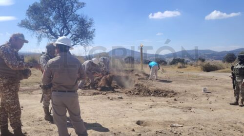 Detectan toma clandestina en ducto de PEMEX, en Calpulalpan