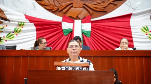 Propone Sandra Aguilar Vega actualizar el marco constitucional del juicio político en Tlaxcala