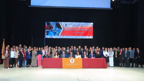 Odontología UATx es ejemplo por su calidad y excelencia educativa: Rector