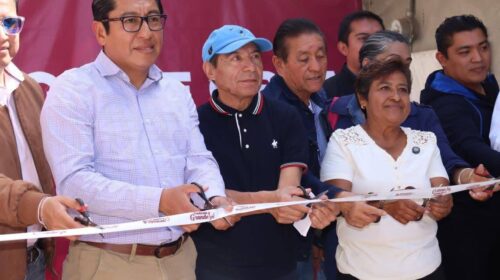 Entregan nueva red de agua potable y drenaje sanitario en Acxotla del Río