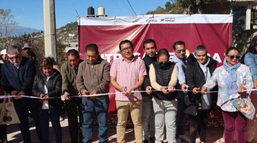 Benjamín Atonal hizo realidad lo que esperaron 25 años: ya es una realidad el adoquinamiento de la calle Zitlalpopocatzin en Totolac