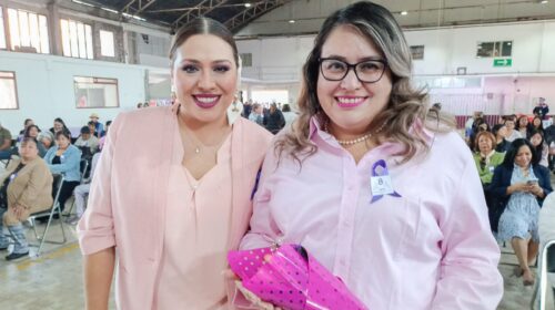 “Hoy las mujeres gobiernan”: Blanca Angulo encabeza conmemoración del 8M en Chiautempan junto a emprendedoras y servidoras públicas