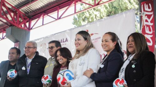 ¡Chiautempan hace historia! Blanca Angulo entrega la techumbre escolar más grande del estado ante Lorena Cuéllar