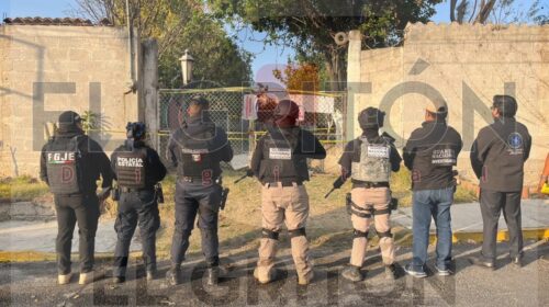 ¡Golpe a la delincuencia en Chiautempan! Aseguran inmueble de banda de roba autos y recuperan 4 vehículos