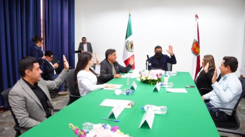 Comisión de Puntos Constitucionales, avala minuta en materia de límite a las jubilaciones y pensiones de las entidades públicas 