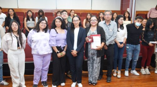 Especialista expone a estudiantes de Criminología UATx la realidad laboral que prevalece en centros penitenciarios