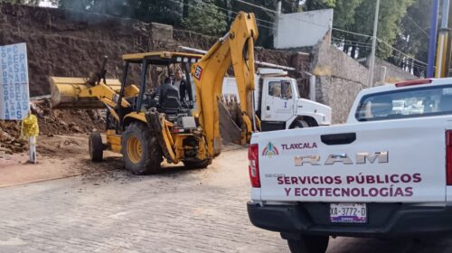 Continúa ayuntamiento de Tlaxcala la atención con brigadas tras afectaciones por granizada en la capital