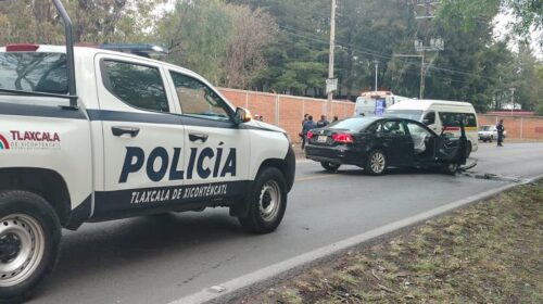 Policía y protección civil municipal de Tlaxcala atienden percance vial en La Loma Xicohténcatl