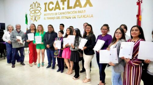 Icatlax certifica a instructores para garantizar capacitación