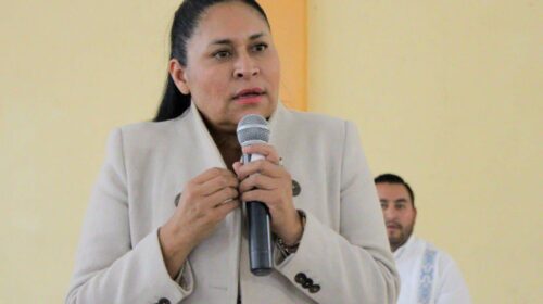 Llama Ana Lilia Rivera a profundizar el cambio ante tiempos complejos