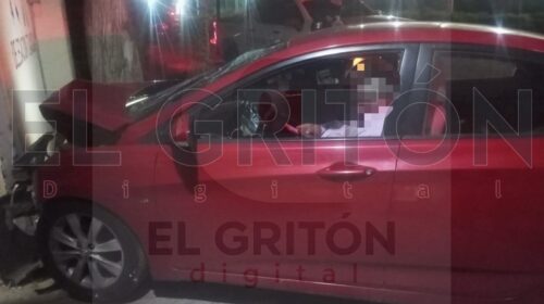 Ebrio maestro se impacta contra instalaciones de Conafe y queda grave de salud, en Ixtacuixtla