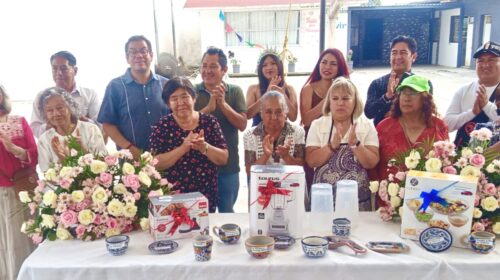 Concurso de salsas tradicionales resalta la riqueza gastronómica en Santa Cruz Tetela durante su fiesta patronal