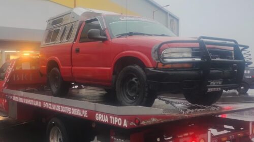 Gracias a la coordinación interinstitucional, recuperan camioneta con reporte de robo en Huamantla