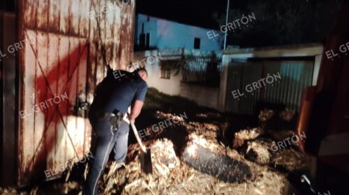 El fuego lo arrasó todo en Hueyotlipan: vivienda destruida y animalitos mueren calcinados