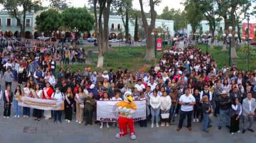 Callejoneada Universitaria fortalece la identidad y el orgullo UATx