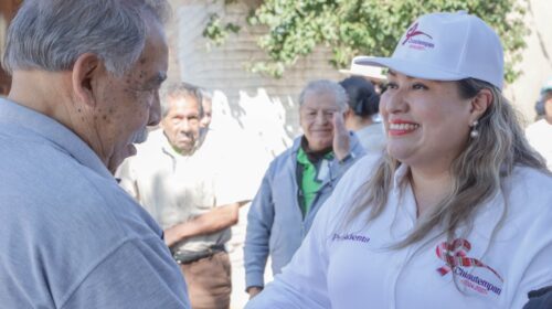 Blanca Angulo va por más calles dignas para Chiautempan