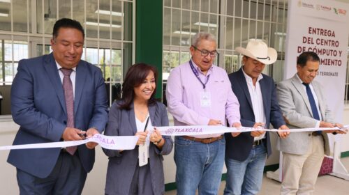 Entrega gobernadora Lorena Cuéllar nuevo centro de cómputo al CECyTE 03 de Terrenate 