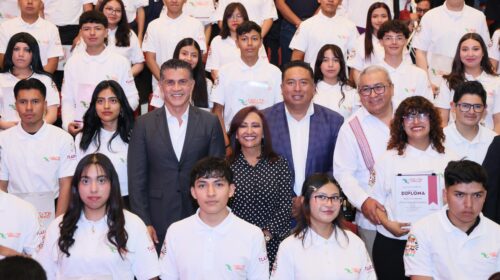 Encabeza gobernadora graduación de 90 estudiantes del Sistema Educación Dual del CECyTE-EMSaD