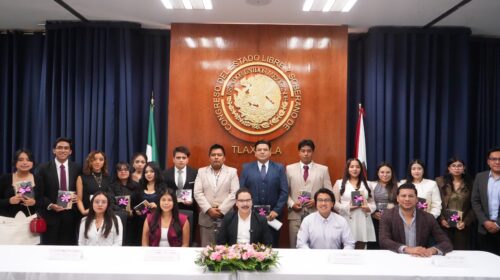 Concluyen convenciones del Parlamento Juvenil 2026
