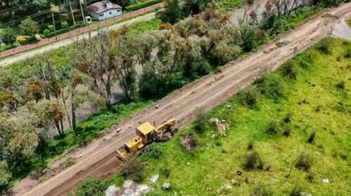 Dirección de Obras Públicas mejora vialidad en San Esteban Tizatlán para facilitar la movilidad 