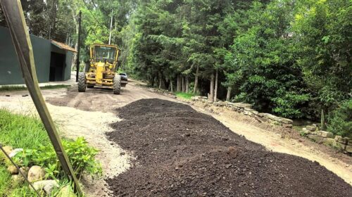 Avanza ayuntamiento de Tlaxcala trabajos de fresado en San Esteban Tizatlán para mejorar la movilidad