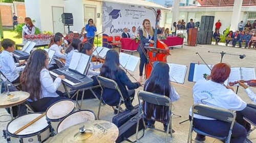 Ensamble Yoloxóchitl conquista a estudiantes de Ocotlán en presentación organizada por el ayuntamiento de Tlaxcala 