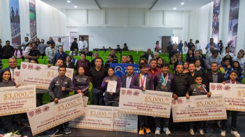 Apizaco reconoce a deportistas y entrenadores medallistas de la Olimpiada Nacional CONADE 2026