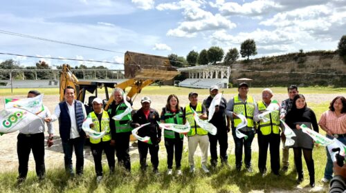 Inician obra de rehabilitación del campo 1 de futbol del barrio de Santiago, SPM