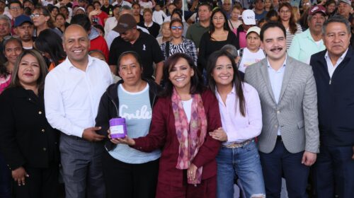 Gobernadora encabeza entrega de apoyos del programa “Tinacos para tu Vivienda” 2026