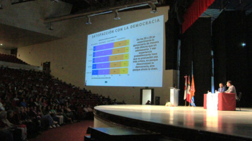 La UATx fortalece capacidades democráticas entre sus docentes como eje para una mayor vinculación social con la comunidad