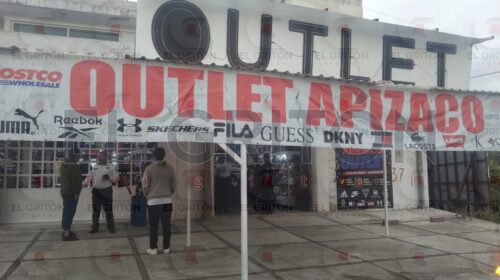 Sujetos armados atracan tienda outlet en Yauhquemehcan; encierran a empleados y huyen con botín de más de 25 mil pesos