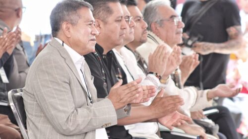 El presidente de Tlaxcala respalda la consulta nacional sobre derechos indígenas y asiste a asamblea en la capital 