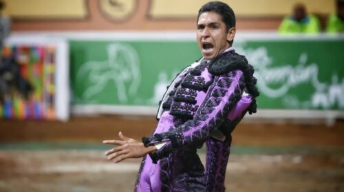 Héctor Gutiérrez corta una oreja y triunfa en la Mágica Corrida de las Luces en Huamantla