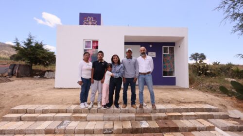 Gobierno estatal suma 53 mil acciones de vivienda para mejorar la vida de las familias: Lorena Cuéllar 