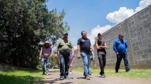¡Benjamín Atonal le mete luz al Ejido de Totolac! Instalan postes y luminarias para reforzar la seguridad