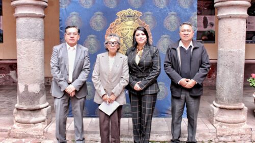 Participa presidente de Tlaxcala en conmemoración por 500 años de historia de la correduría pública 