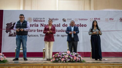 El gobierno municipal de Apizaco llevó a cabo la Feria Nacional del Empleo para Las Juventudes Apizaco 2026