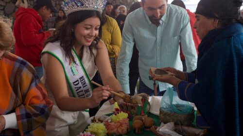 Destaca amplia participación en la Muestra Gastronómica de la Dalia