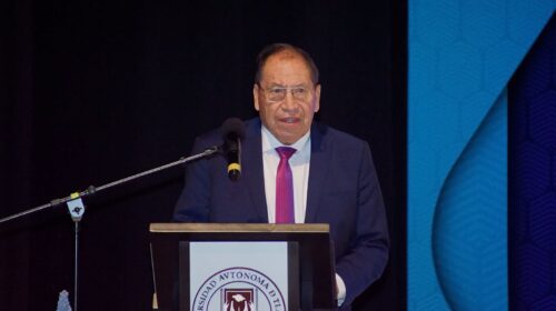 La evaluación es un proceso que debe seguir evolucionando para responder a los desafíos de la educación contemporánea: Rector de la UATx
