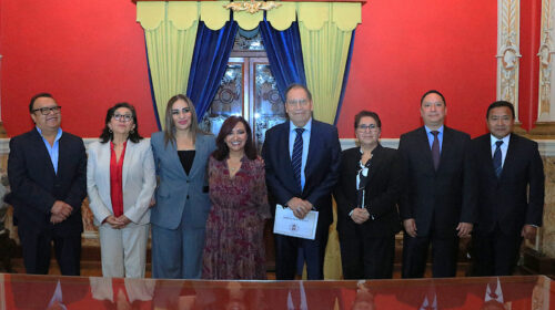 Mantienen Gobierno estatal y UATx colaboración para favorecer educación y transformación social