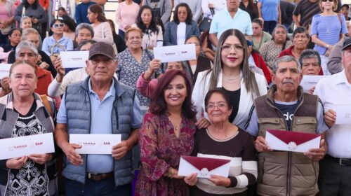 Viajarán 68 adultos mayores a Estados Unidos para reencontrarse con sus hijas e hijos