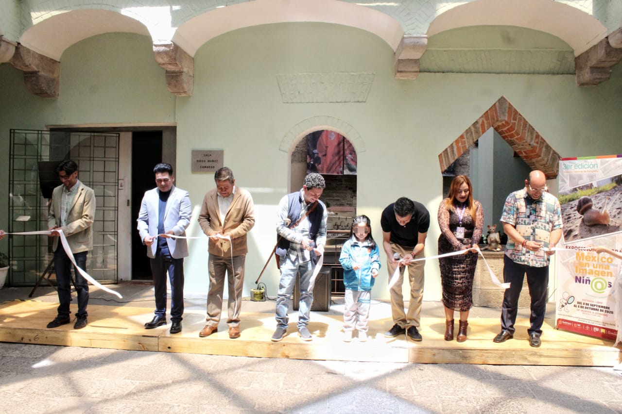 Inaugura alcalde Carlos López exposición “México en una Imagen: Niñ@s” en el Museo de Arte organizada por Nikon