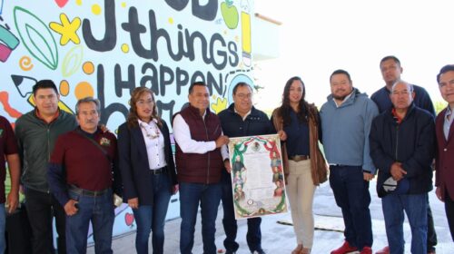 Ayuntamiento de Panotla y junta patriótica 2026 preservan las tradiciones con la pega de Bandos Solemnes