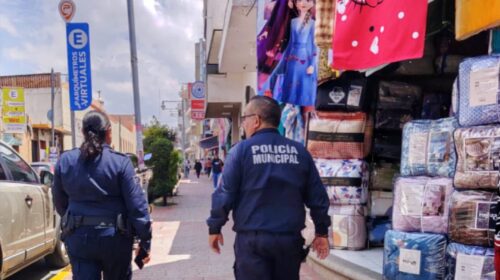 ¡SE ACABÓ LA POLICÍA DE ESCRITORIO! Blanca Angulo manda a sus elementos a recorrer Chiautempan y escuchar a la gente
